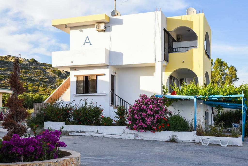קפלוס Chrysoula Hotel מראה חיצוני תמונה