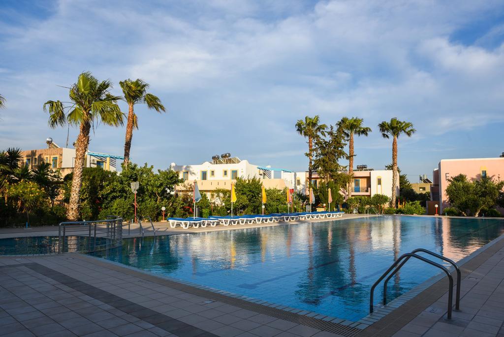 קפלוס Chrysoula Hotel מראה חיצוני תמונה
