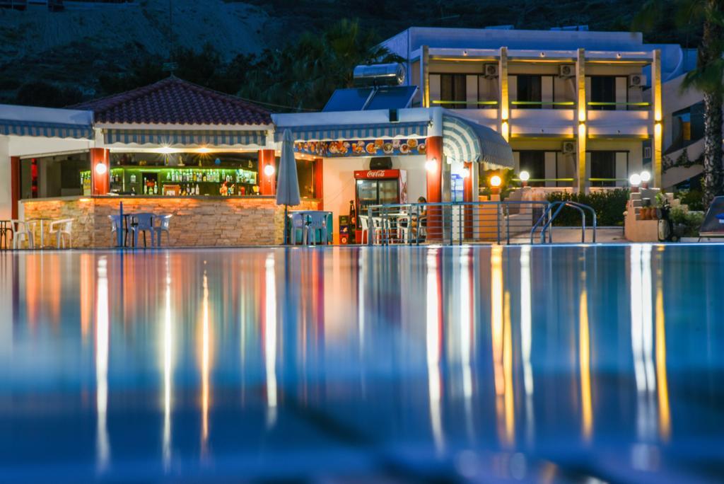 קפלוס Chrysoula Hotel מראה חיצוני תמונה