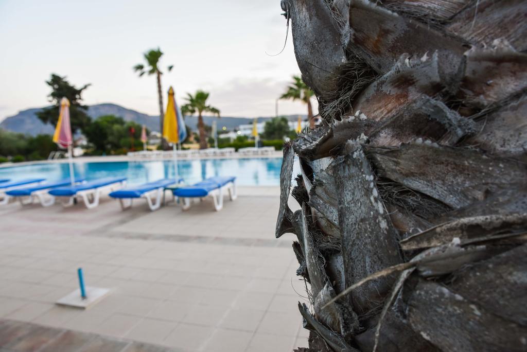 קפלוס Chrysoula Hotel מראה חיצוני תמונה