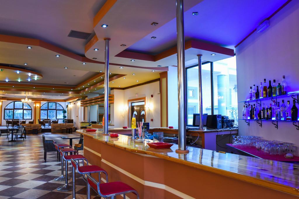 קפלוס Chrysoula Hotel מראה חיצוני תמונה