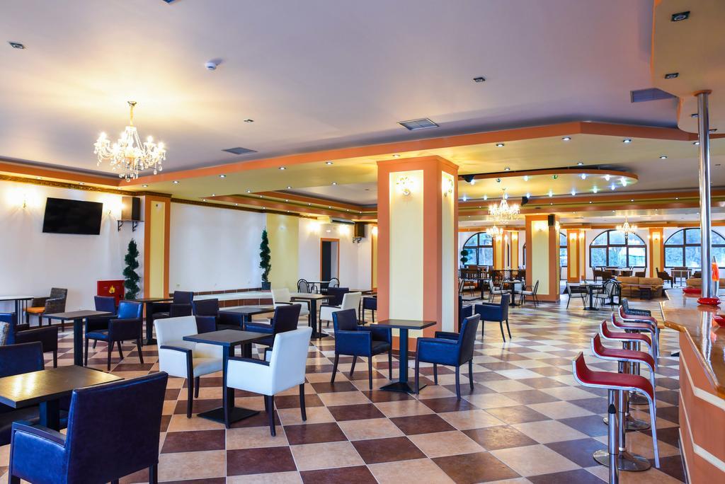 קפלוס Chrysoula Hotel מראה חיצוני תמונה