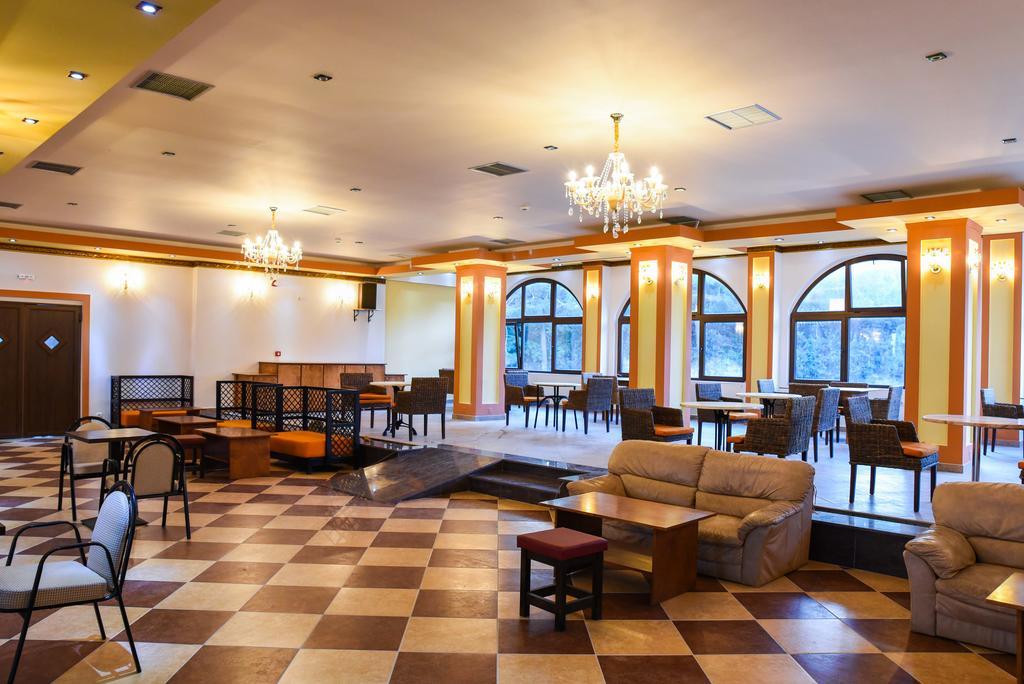 קפלוס Chrysoula Hotel מראה חיצוני תמונה